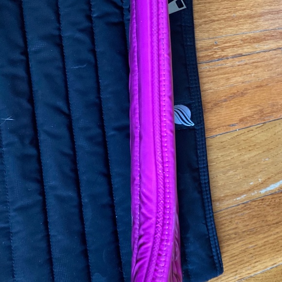 Beautiful three piece wristlet set - Picture 6 of 6